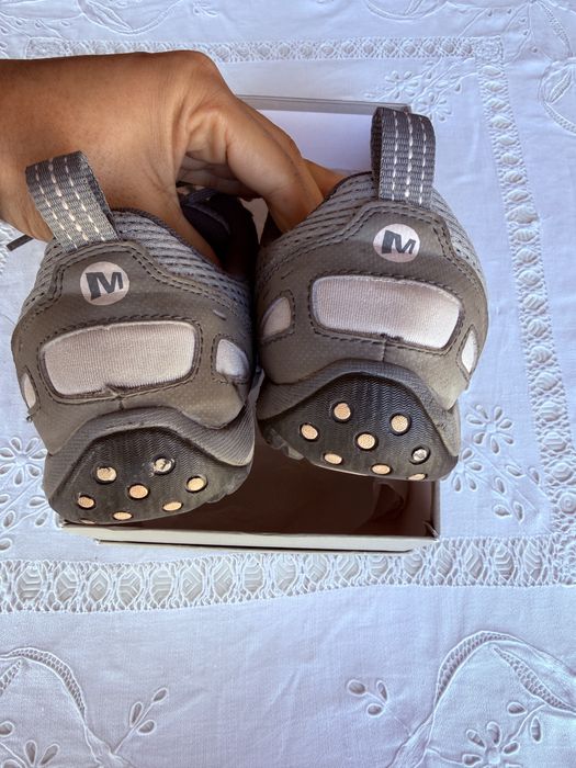 Ténis Merrell Cinzentos