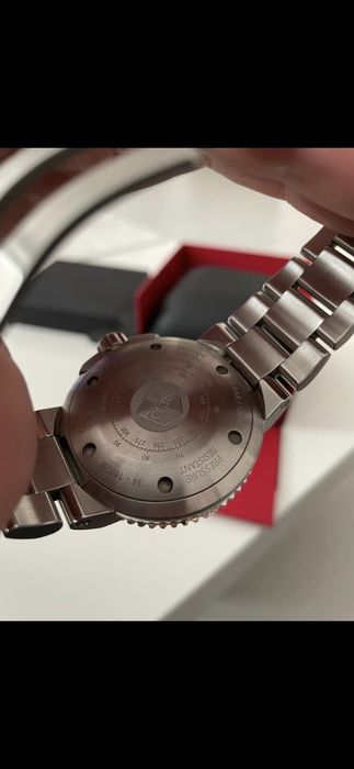 ORIS Aquis Small Second Date