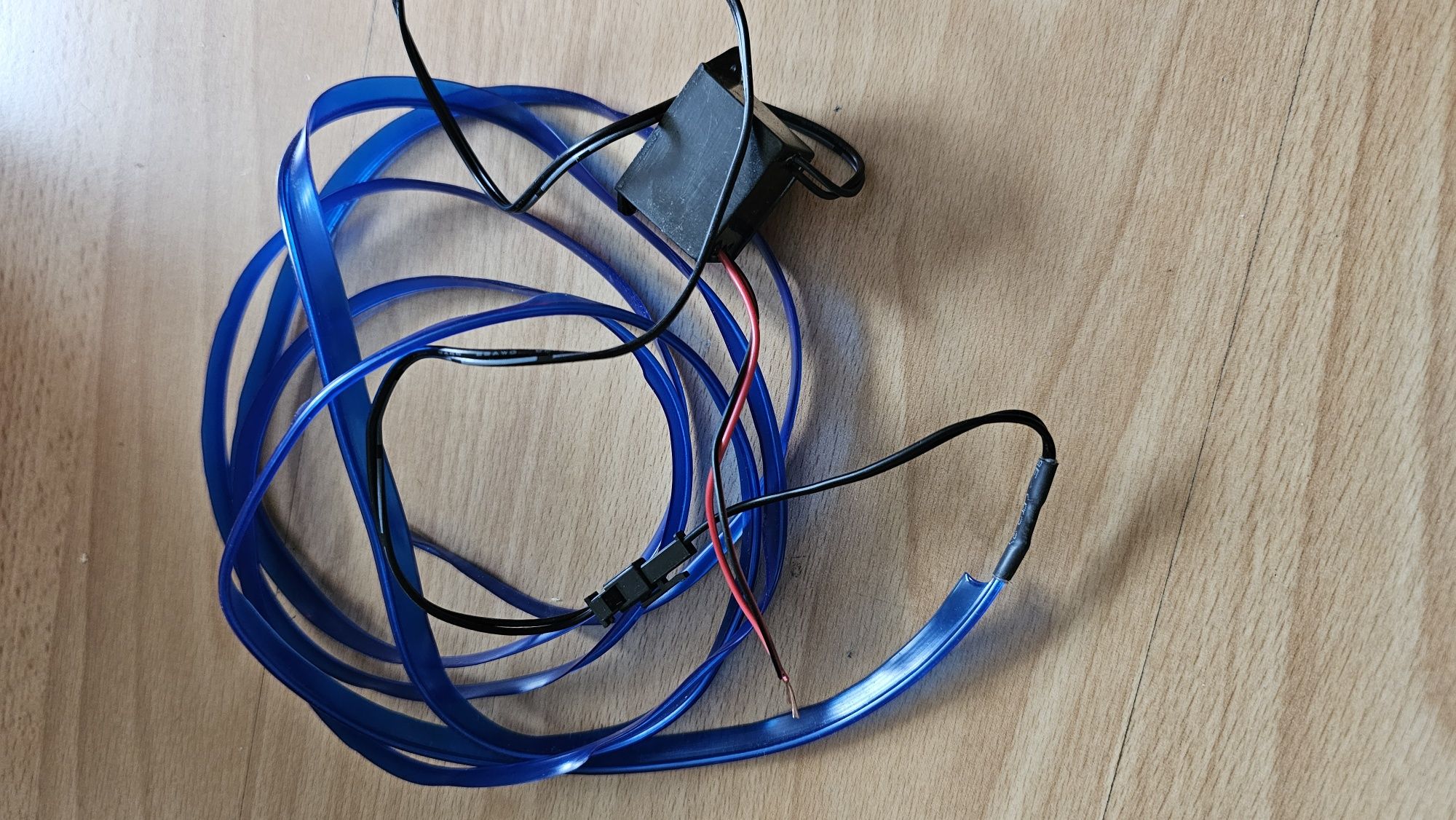 Światłowód 2m ambient light neon 12v tuning