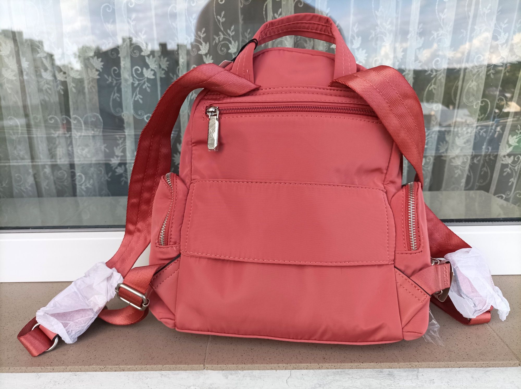 Стильний жіночий міський рюкзак, ніжно-рожевий