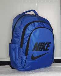 Спортивный рюкзак Nike на три отделения. Новый.