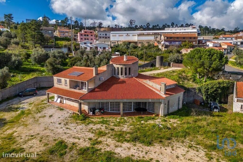 Casa / Villa T4 em Mira de Aire de 662,00 m2