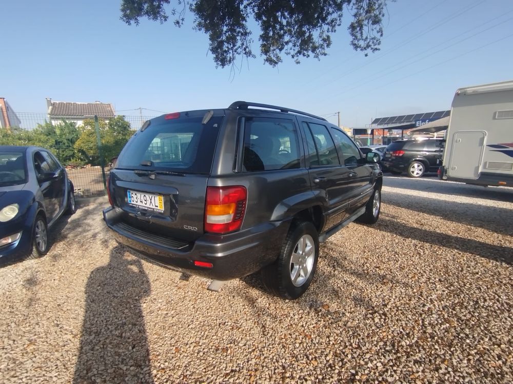 Jeep Grand Cherokee 2.7 CRD Automático  163cv  Overland 2004 Nacional