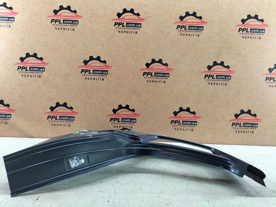 VW Golf Sportsvan 2014-2020 крыло заднее правое
