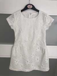 Koronkowa biała sukienka r.98