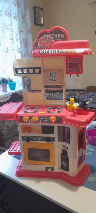 Продам дитячу кухню