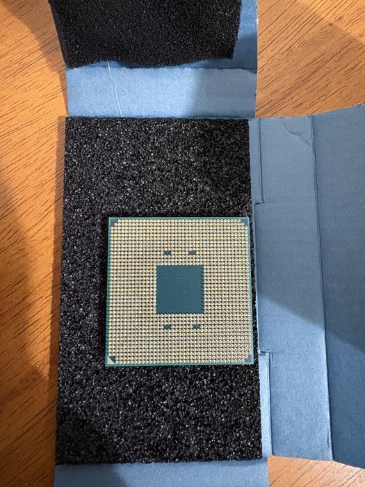 Ryzen 3 3300X Com Cooler