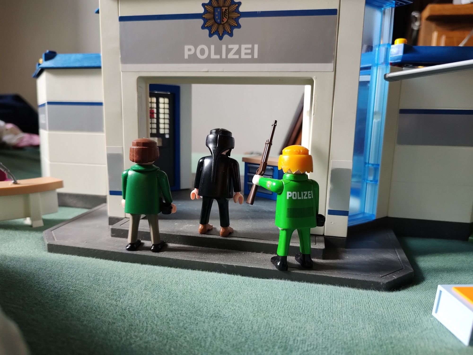 Playmobil policja komisariat mega zestaw