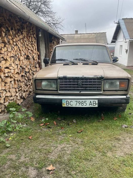 Продам ваз 2107