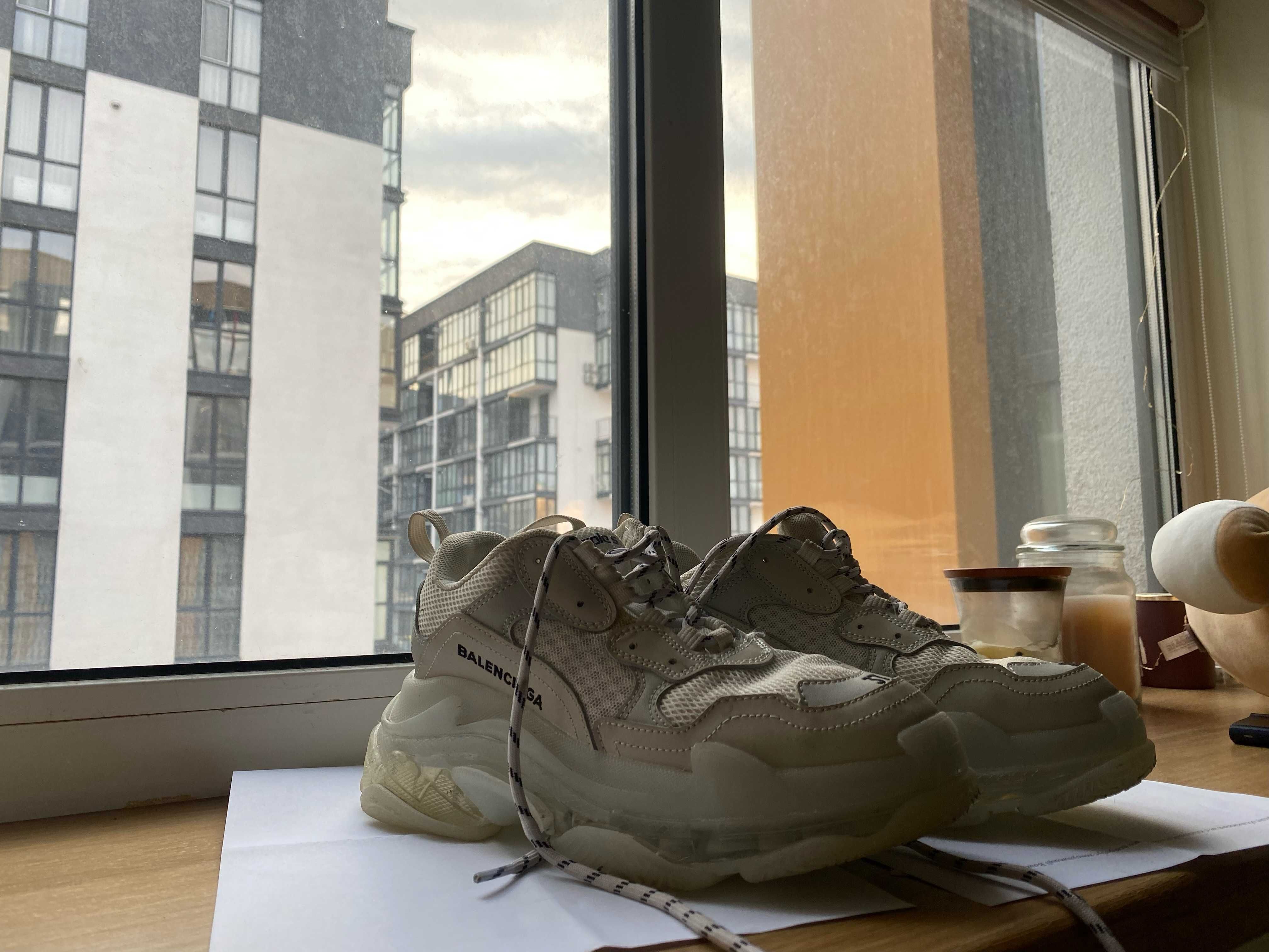 Кроссовки Balenciaga Triple S,кросівки