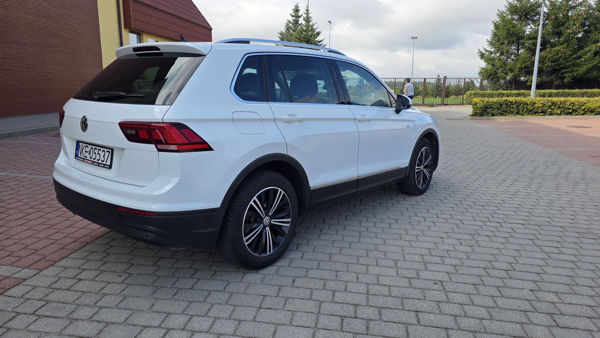 Vw tiguan rok 2019 silnik 2.0 diesel automat ładny zamiana