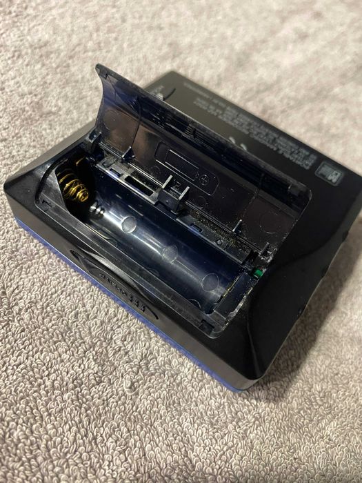 Мінідиск пишучий плеєр на акумуляторі Sony Walkman mz - r501