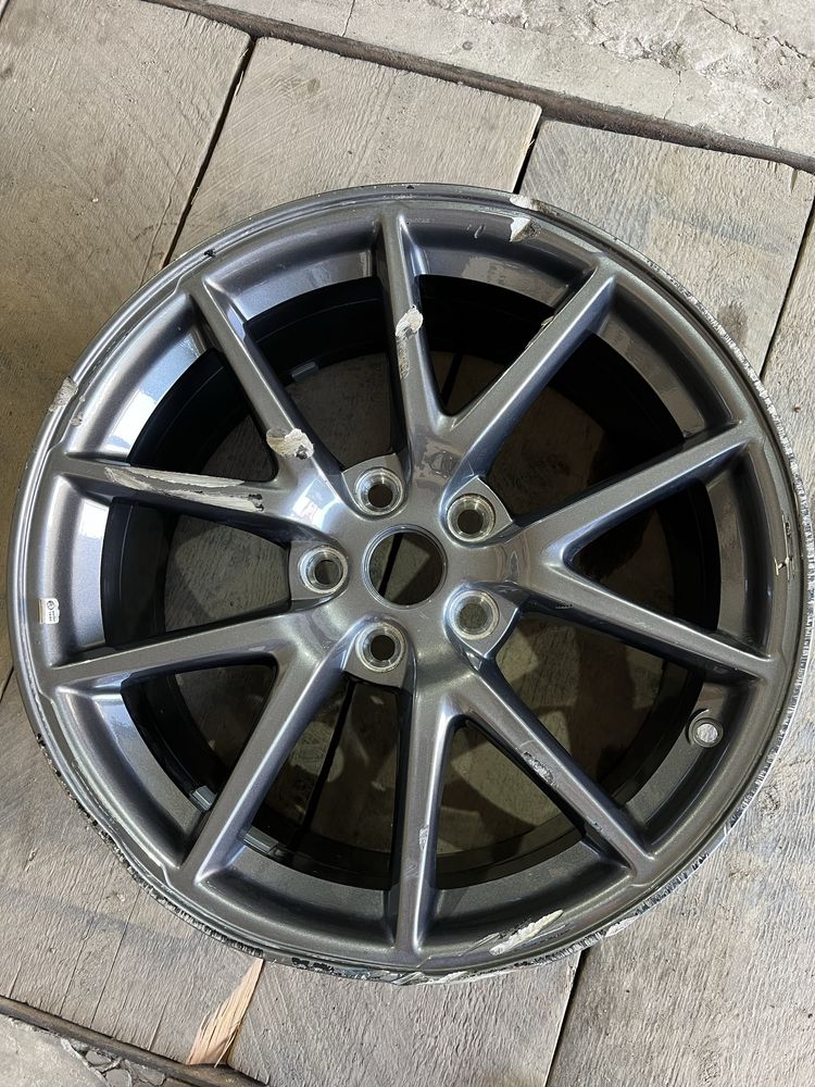 Диск tesla rest r18x8,5J