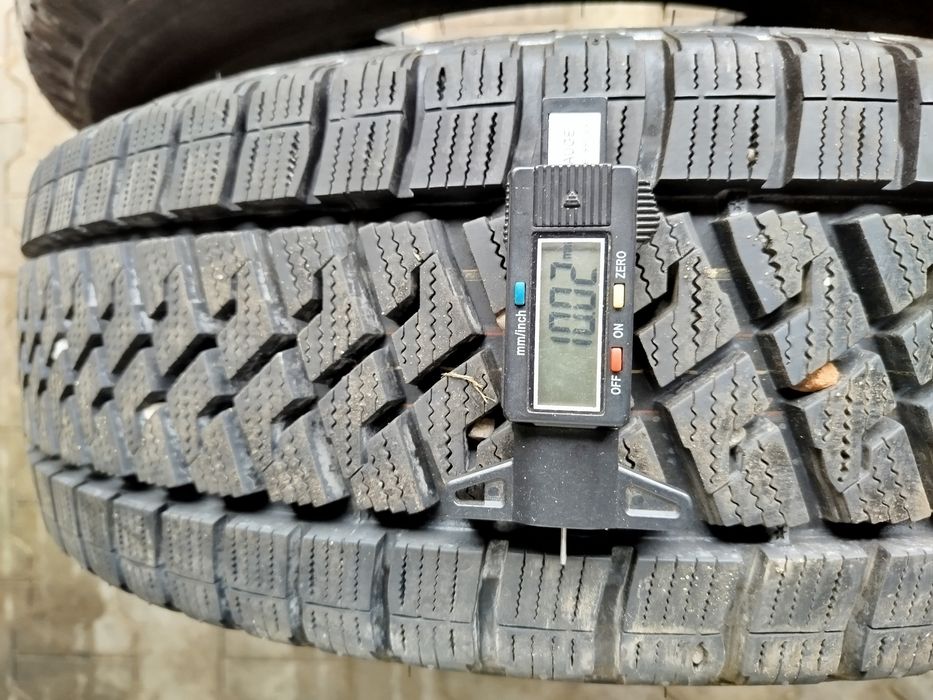 Opony zimowe 215/65 r16C Lassa 2020 rok