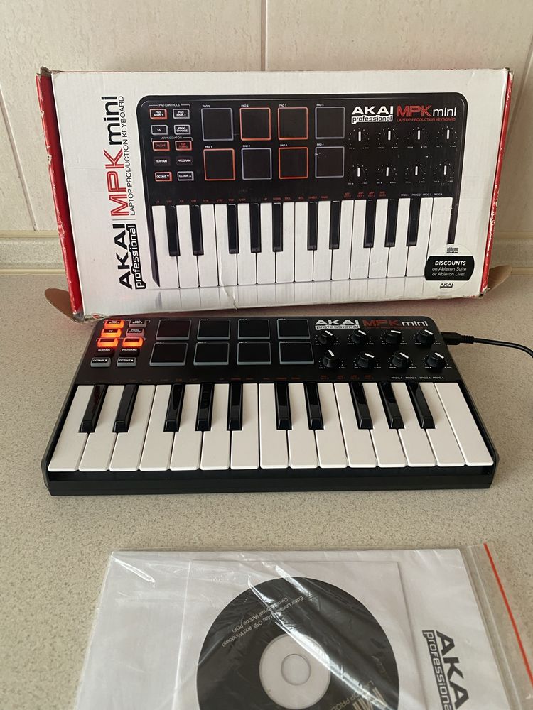Akai MPK mini mk 1