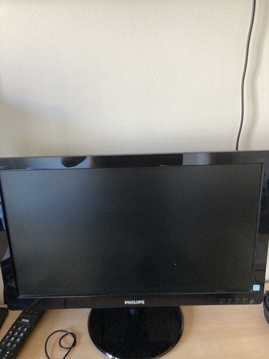 Computador Torre + Monitor