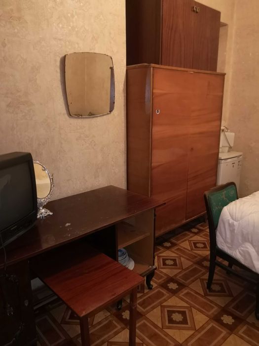 Слободка . Сдам комнату в доме с хозяйкой