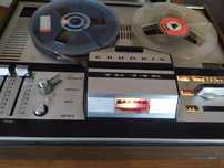 Magnetofon Grundig TK 146