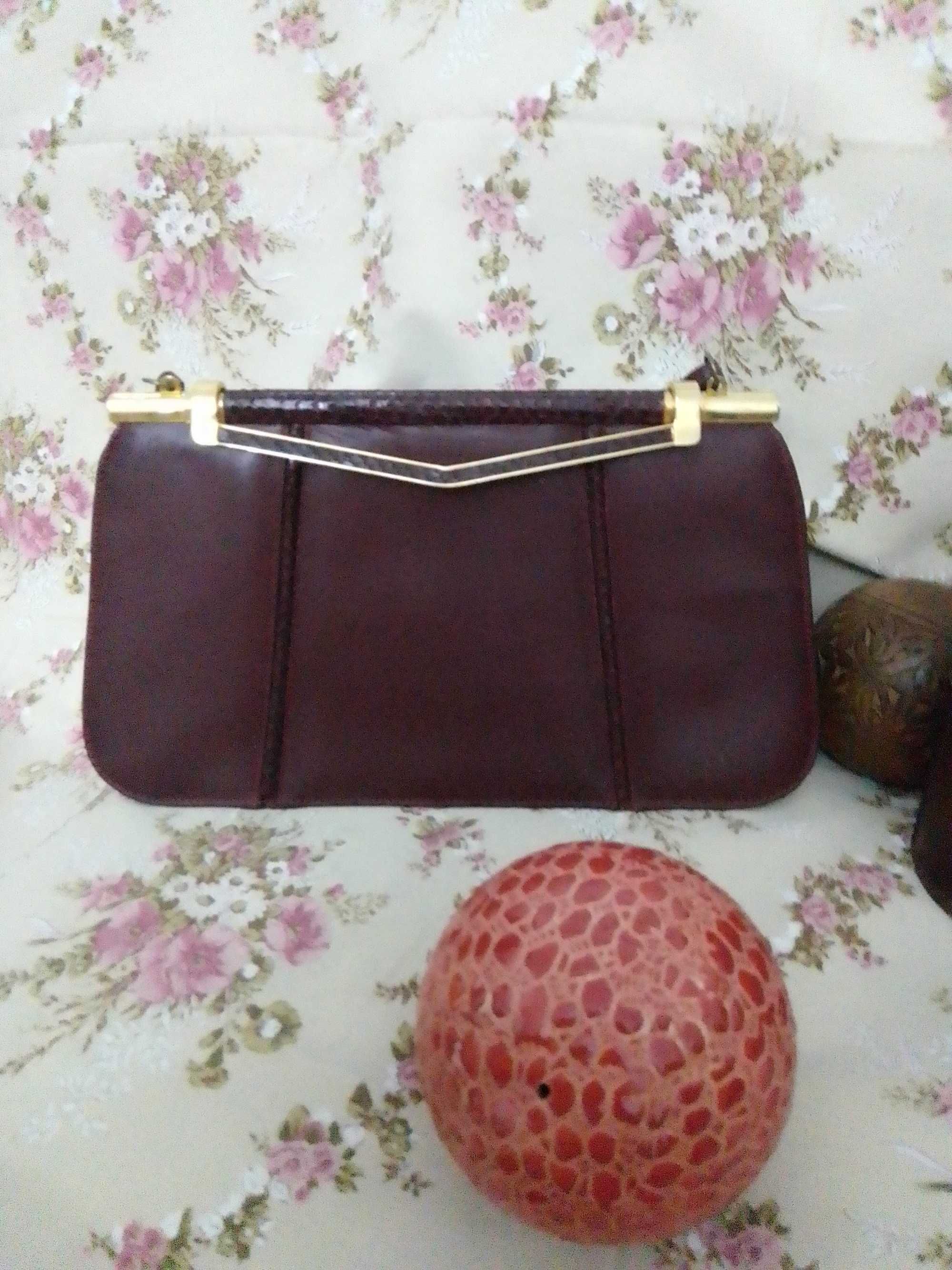 Malas de senhora destaque para "cavalinho" Mochilas, Vinted e  casuais