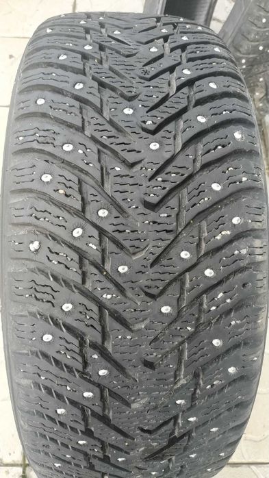 Шины зимние шипованные Nokian 205/55/R16