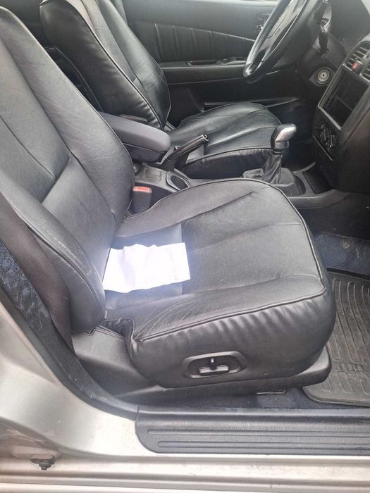 Mitsubishi carisma 1.9 d-id