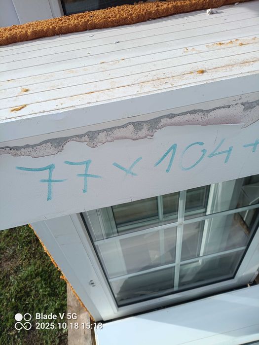 Okno pcy ciemny dąb - brązowe-