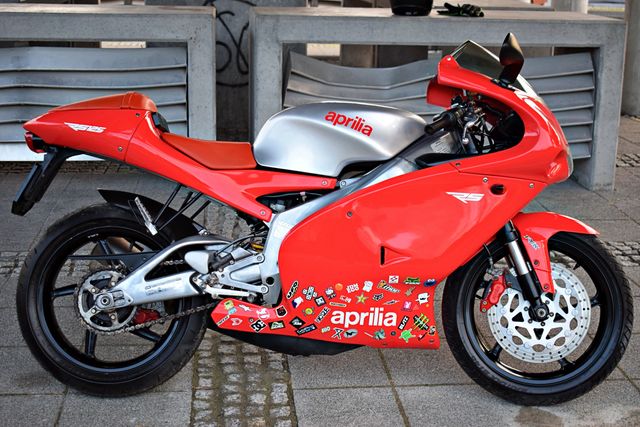 Aprilia RS 125 2T Kolekcjonerski ORYGINALNY przebieg 10972km FV23% nsr