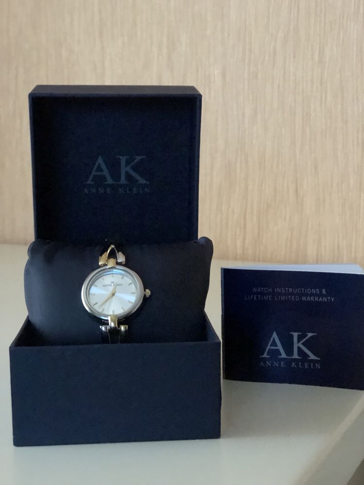 Часы женские Anne Klein США