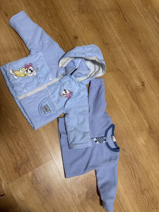 Комбінезони та куртки від народження до 1.5 років , пакетом