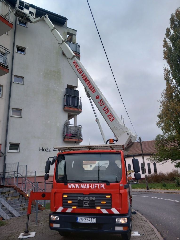 Podnośnik koszowy / zwyżka  30 metrów 320kg