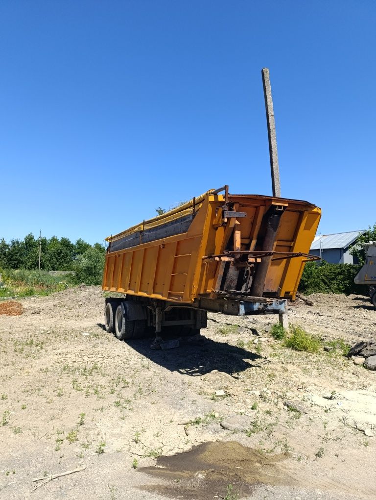 Напівпричеп МАЗ Під тягач