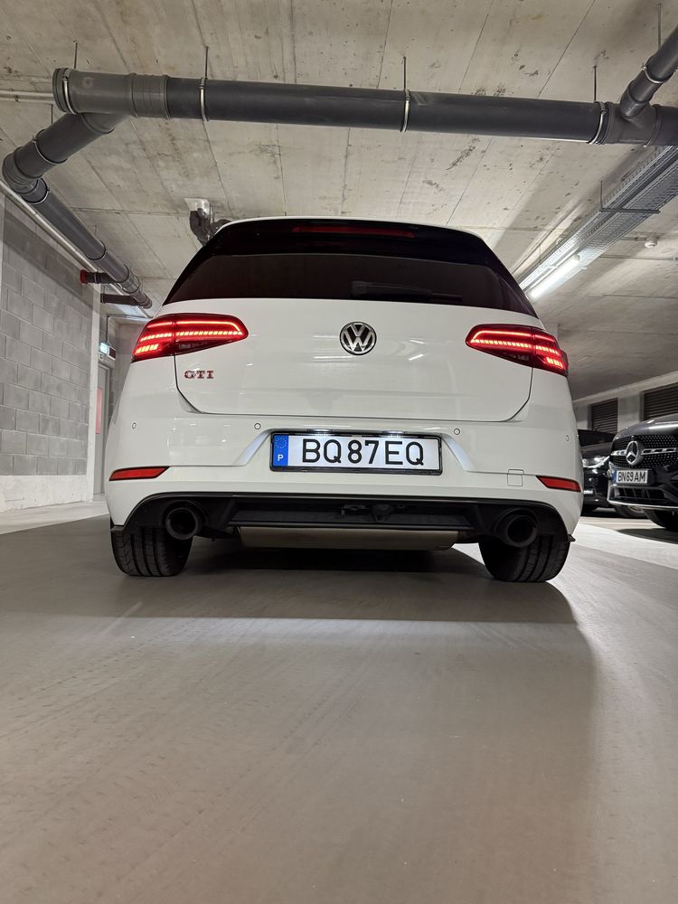 VW 7.5 GTI Performance 413cv KW financiamneto 120 meses