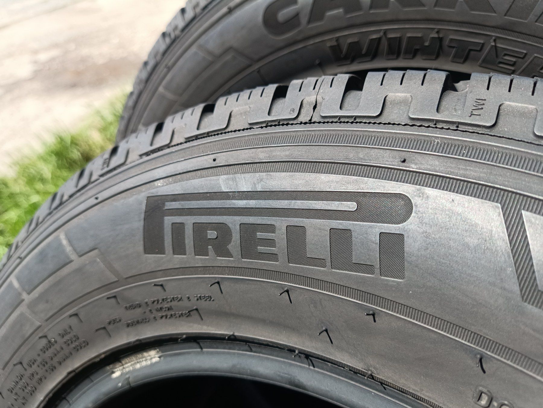 Шини Pirelli 205/65 R15C резина цешка Р15 С