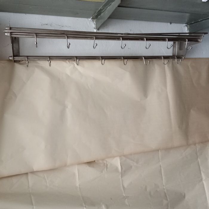 Вішалка настінна нержавіюча.