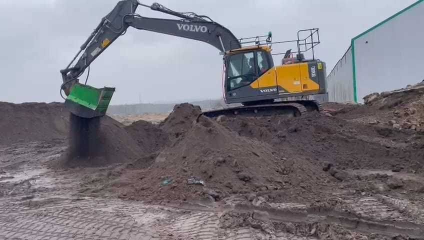 Łyżka przesiewająca sortująca przesiewacz rozdrabniacz ziemi SEM2000