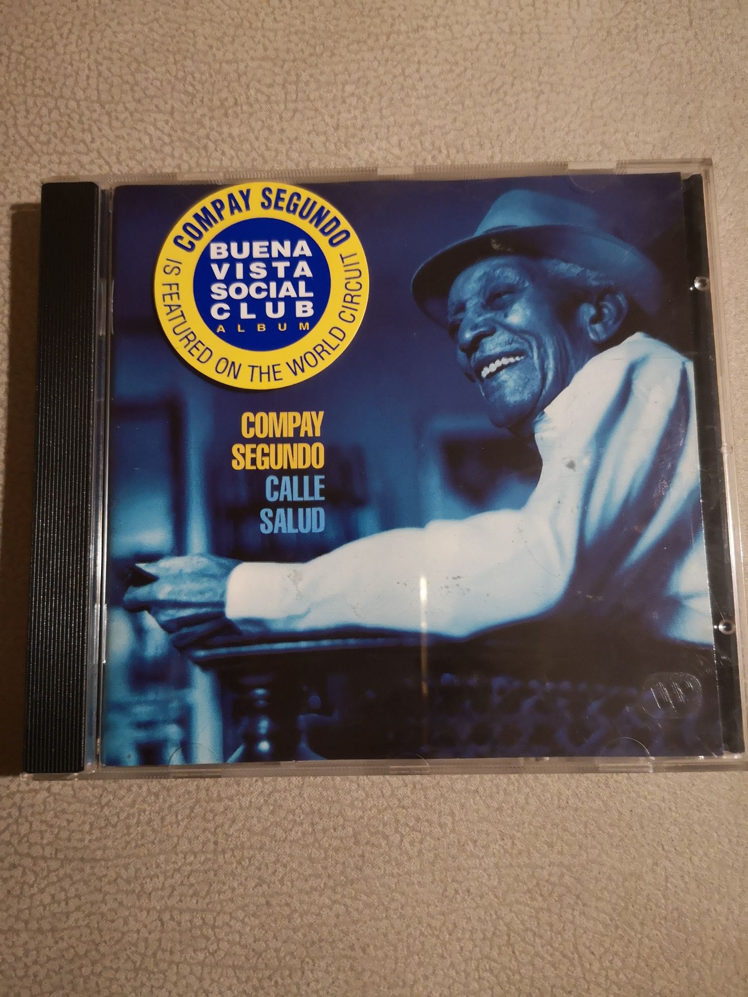 Compay Segundo CD Calle Salud