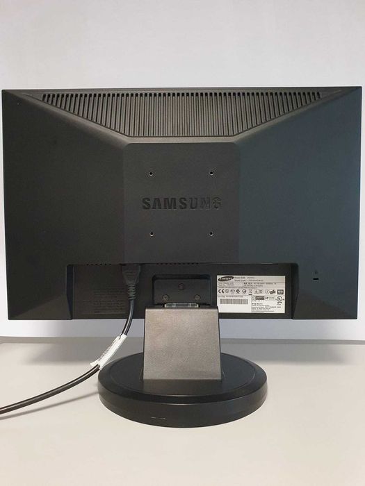 Monitor Samsung Syncmaster 2023NW