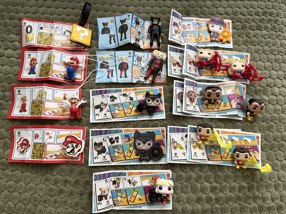 Zestaw zabawek Kinder Joy Niespodzianka Mario Funko POP DC Playmobil