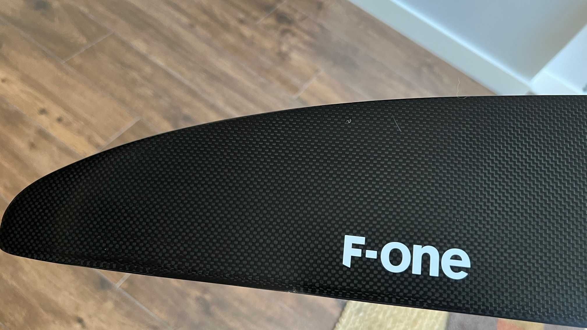 F one Foil SK8 950