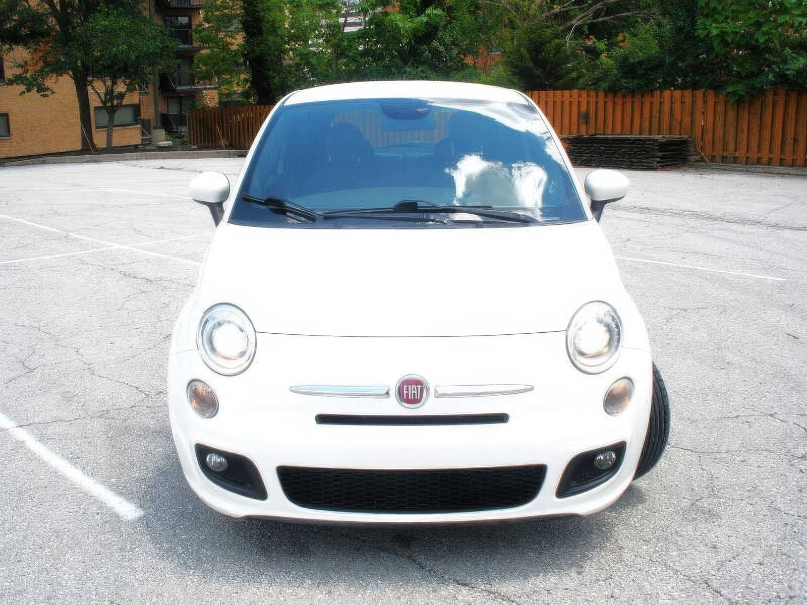 2015 FIAT 500 Sport