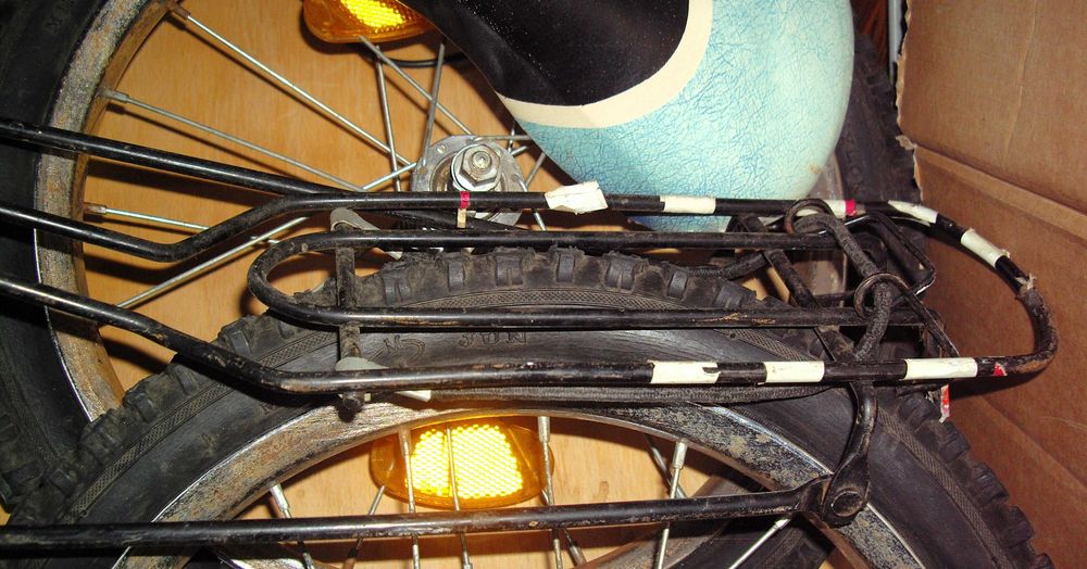 два велосипедних колеса, для  невеликого велосипеда