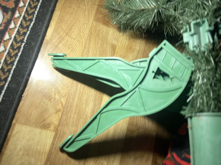 Ялинка штучна 1,8 м,(сосна ялинка)