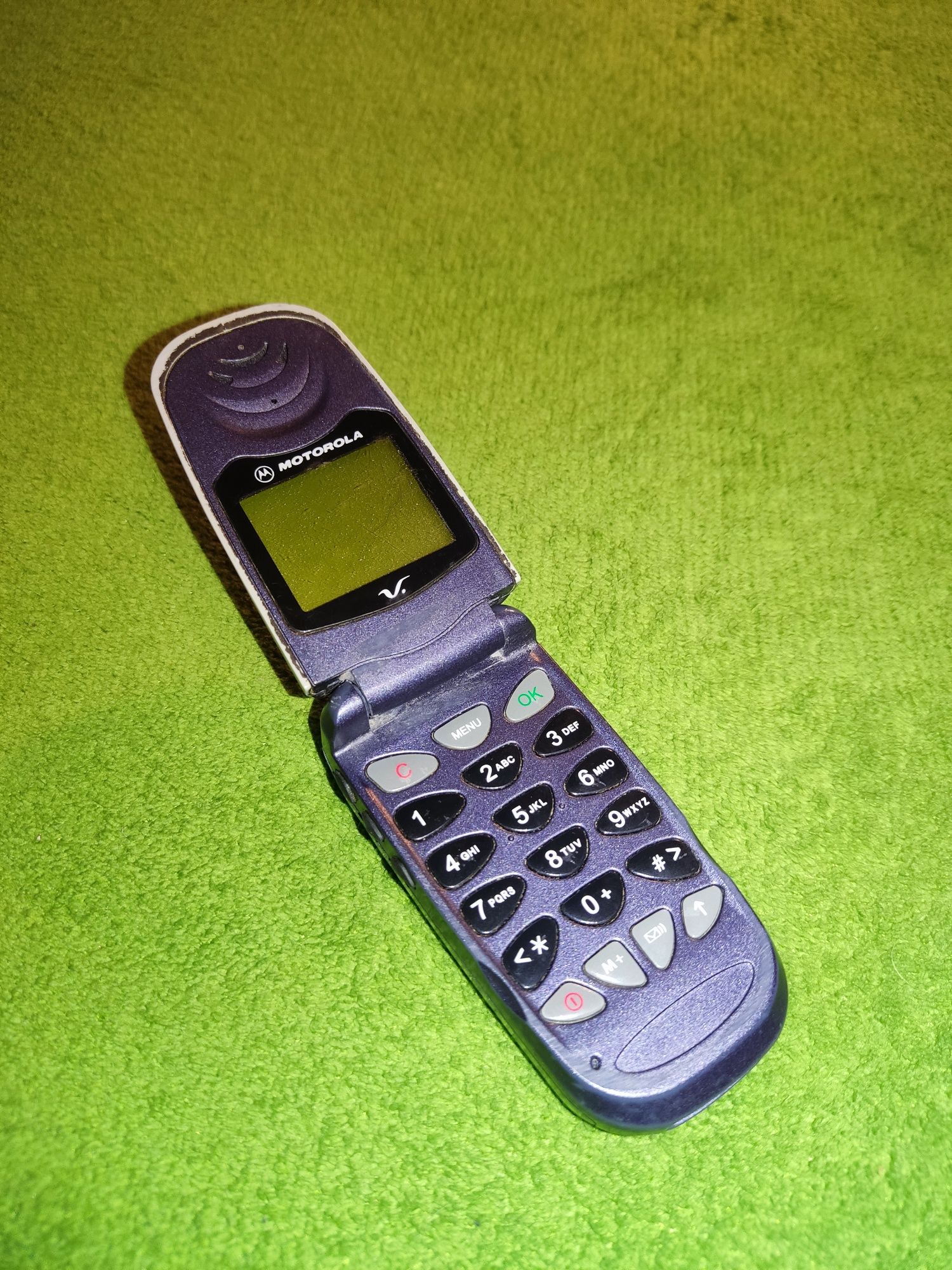 Telefon Motorola V51 (vintage)
