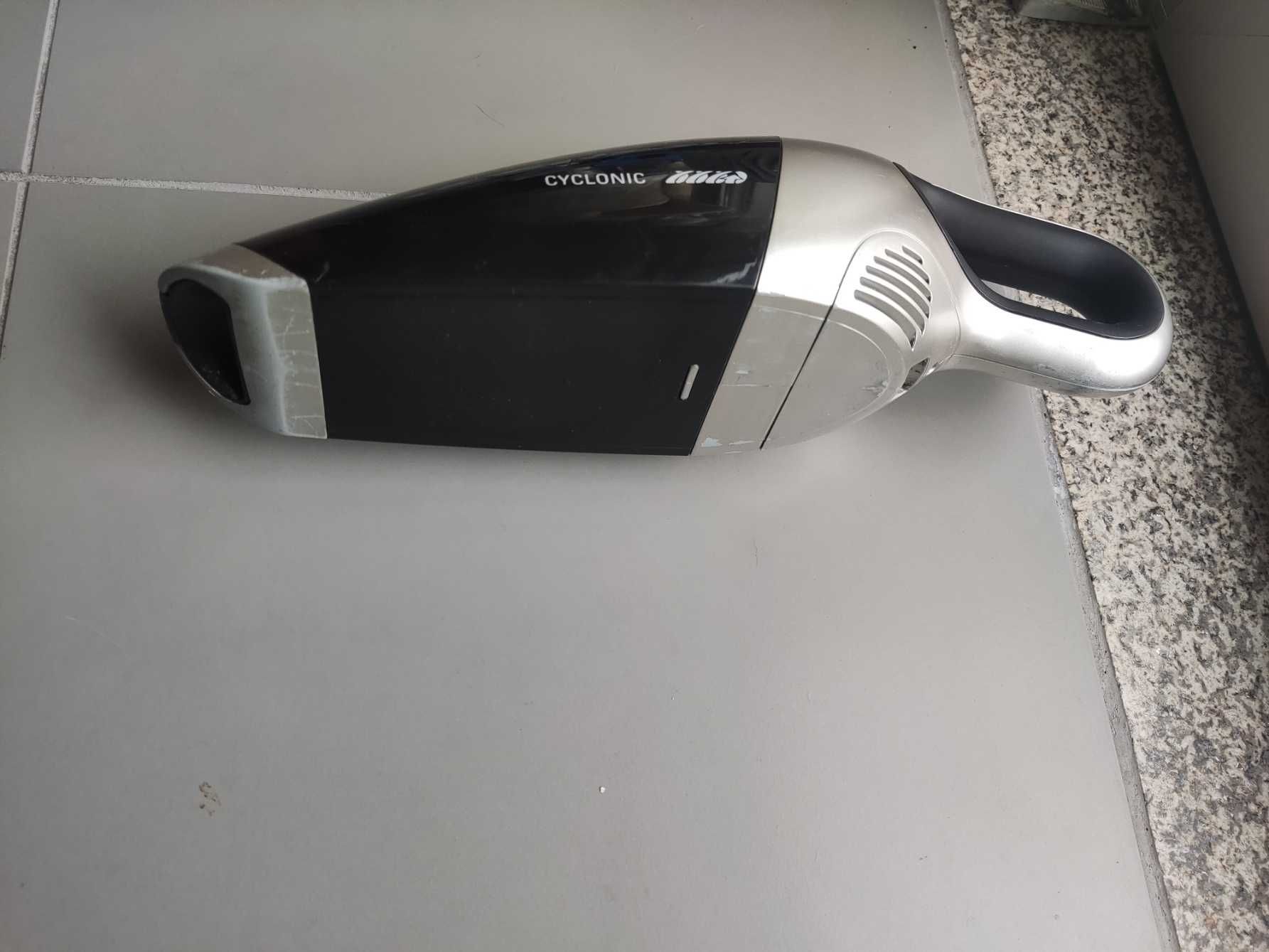 Aspirador de Mão ROWENTA AC 476901 CYCLONIC - 7.2V