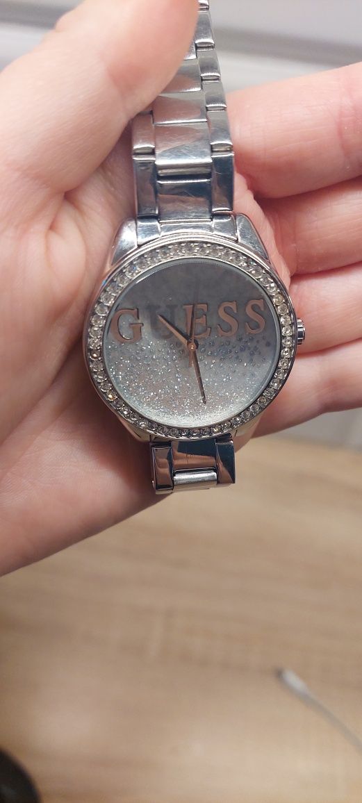 Zegarek GUESS brokat