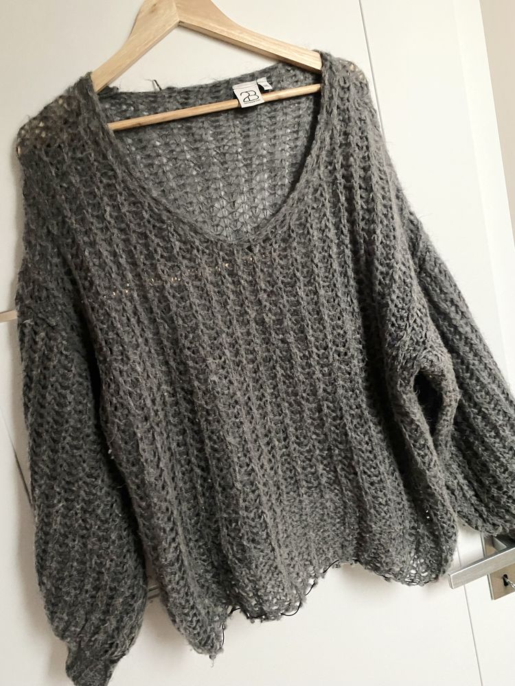2 BIZ swterek oversize butikowy M/L