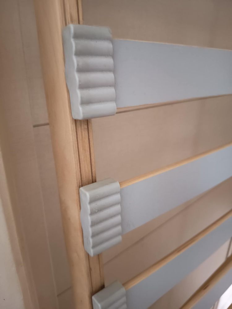 Rama łóżka meldal ikea ze stelażem