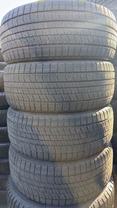 255/40/19 Bridgestone Blizzak Ice