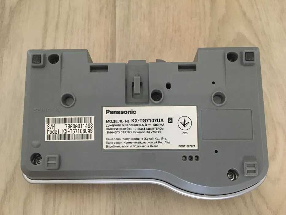 Радиотелефон Panasonic KX-TG7107UA S