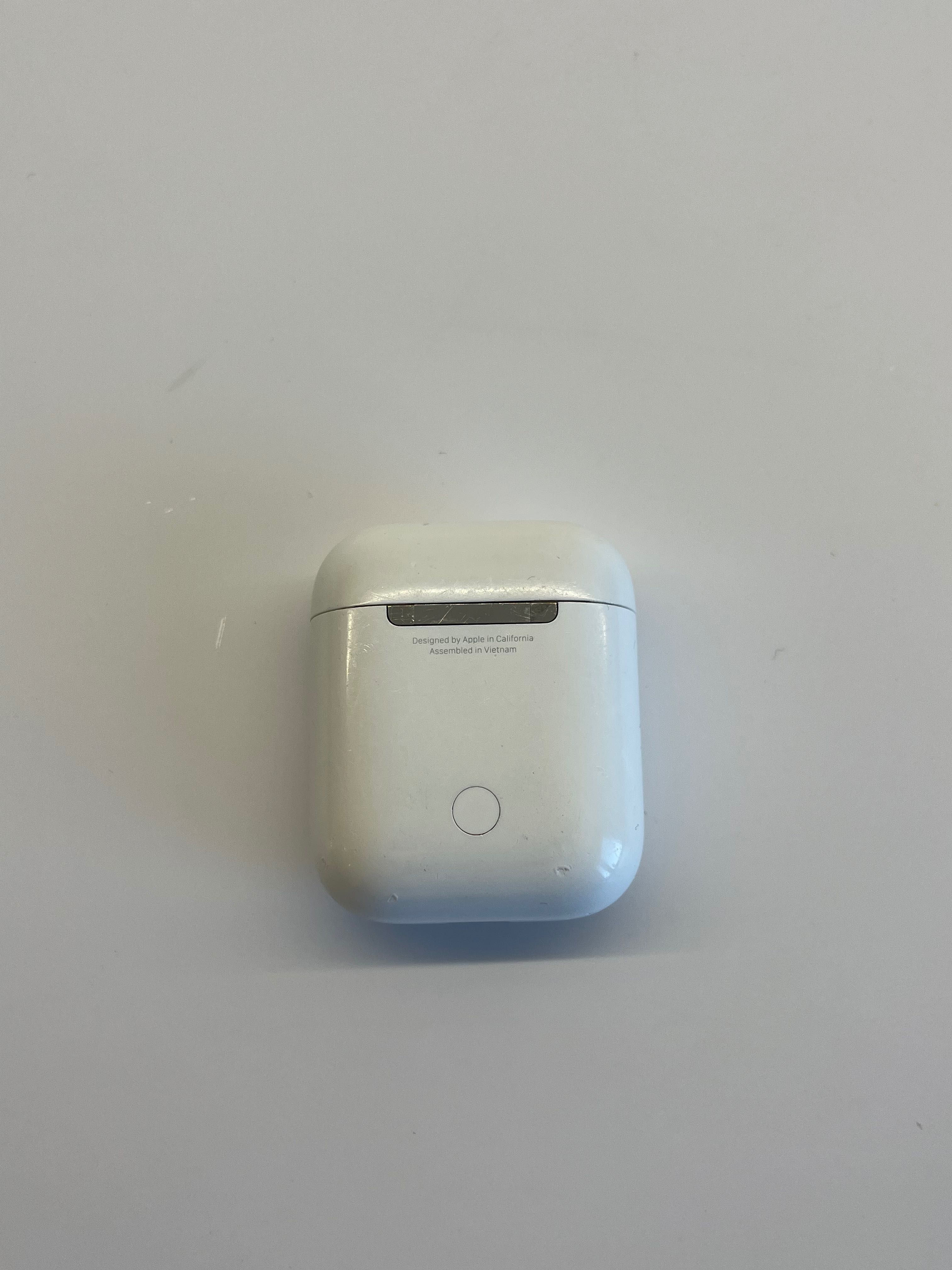 Etui AirPods 1 i 2 ładujące oryginalne A1602